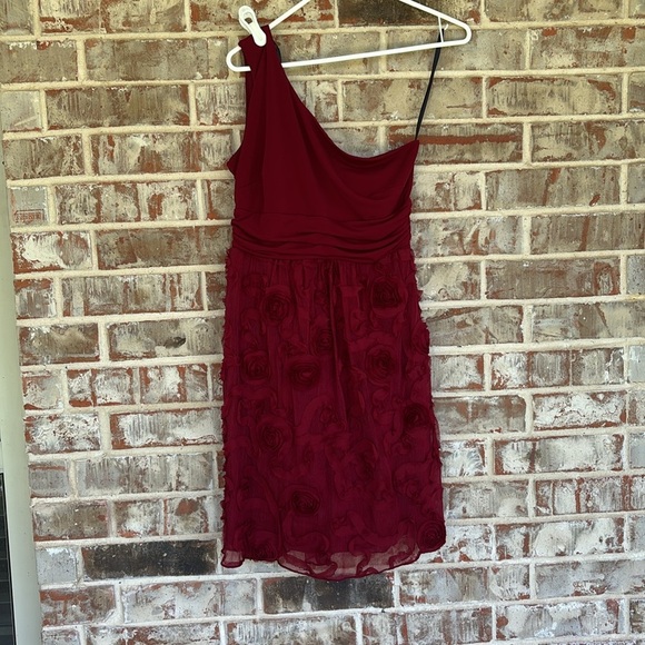 Enfocus Studio Wine one Shoulder Rosette Party Dress - Picture 1 of 10
